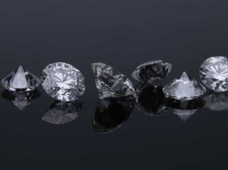 choosing diamonds